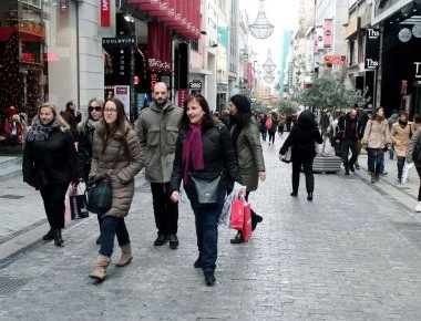 Το εορταστικό ωράριο των καταστημάτων σήμερα και μέχρι την Πρωτοχρονιά